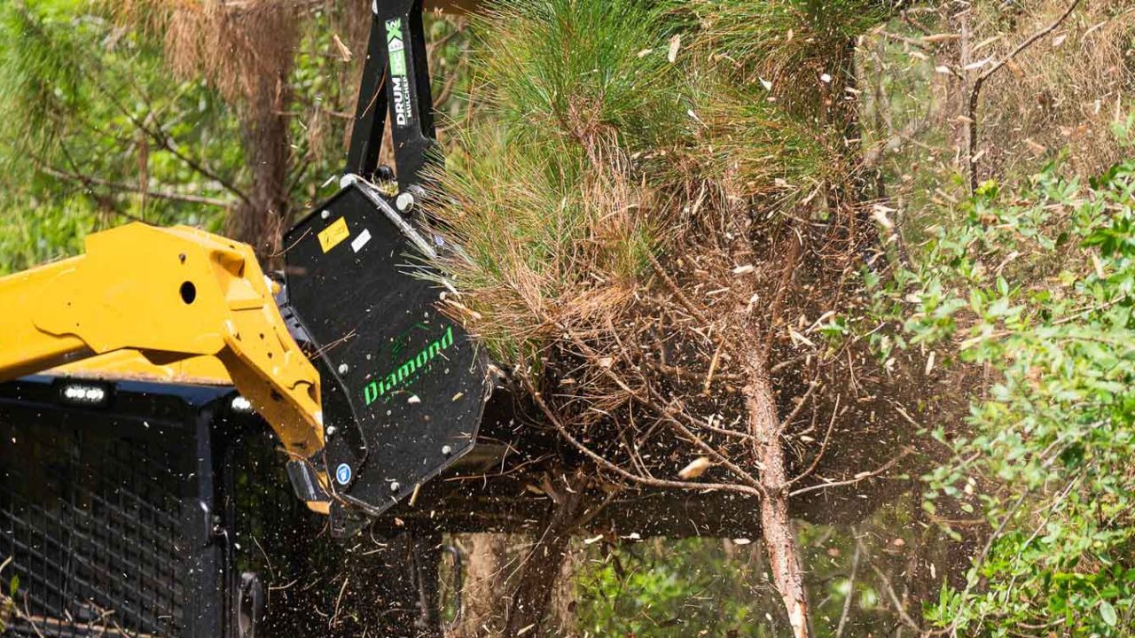 How to Choose the Right Forestry Mulcher Teeth for Your Equipment